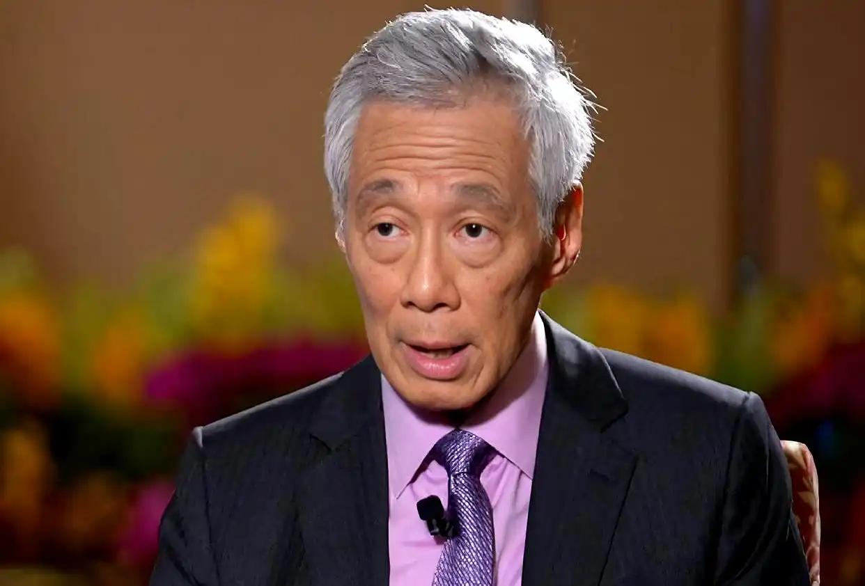新加坡这场窝里斗，算是把"成也华人、败也印度人"这句话彻底摆到了台面上。