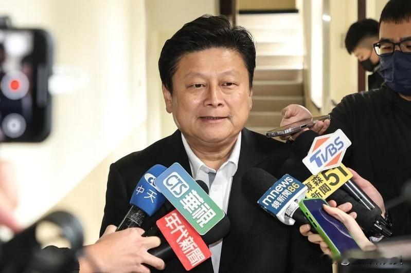 针对中联毒油案，行卓荣泰今（14日）下午将赴立院进行专报并备询。国民党立院党团总