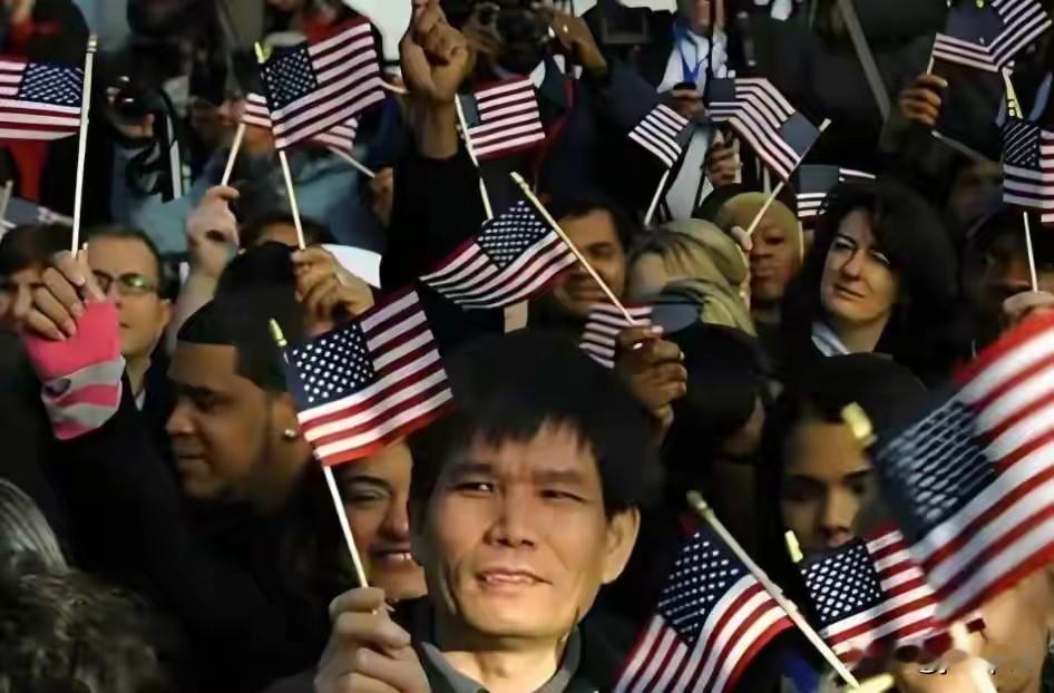 华人精英在美国，两代打回原形。这话不好听，可数据就摆在那儿的。华裔在美国受教