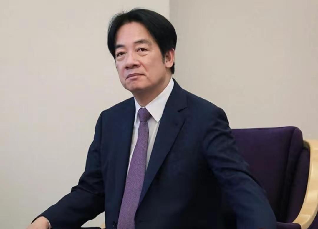 收到贺电后，郑丽文直接请求进京面谈，台当局急忙提出两个要求台国民党主席位置被