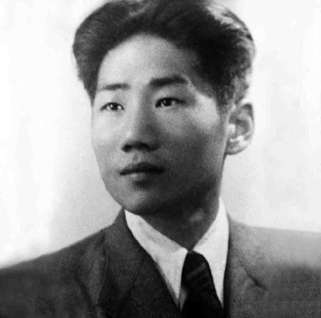 1950年，毛岸英曾提出要去38军当一名团长，去前线作战，但军长梁兴初并没有同意