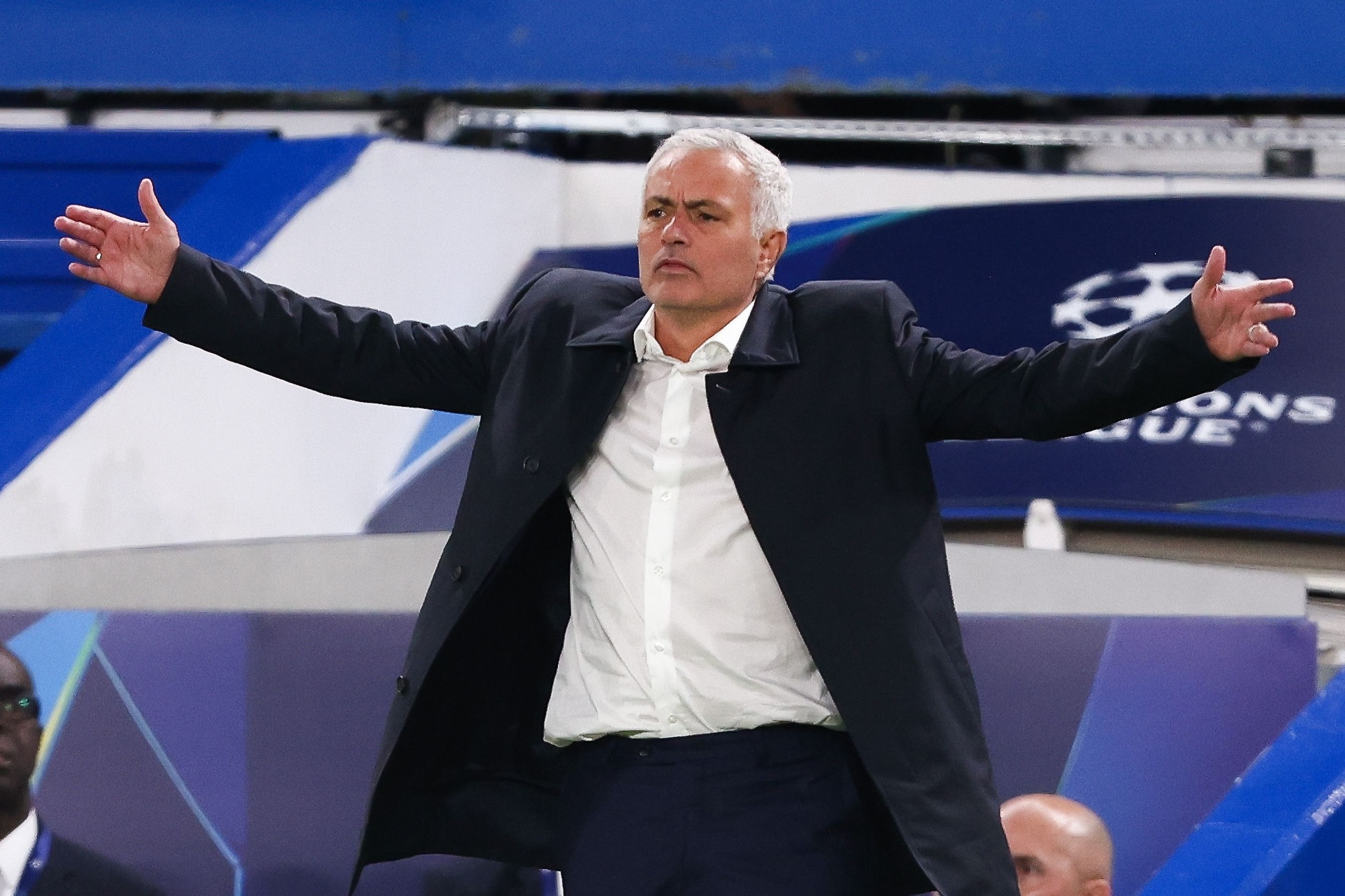 本赛季的波尔图在葡超堪称BUG，他们15轮14胜1平只丢了2分，唯一一平是被穆里