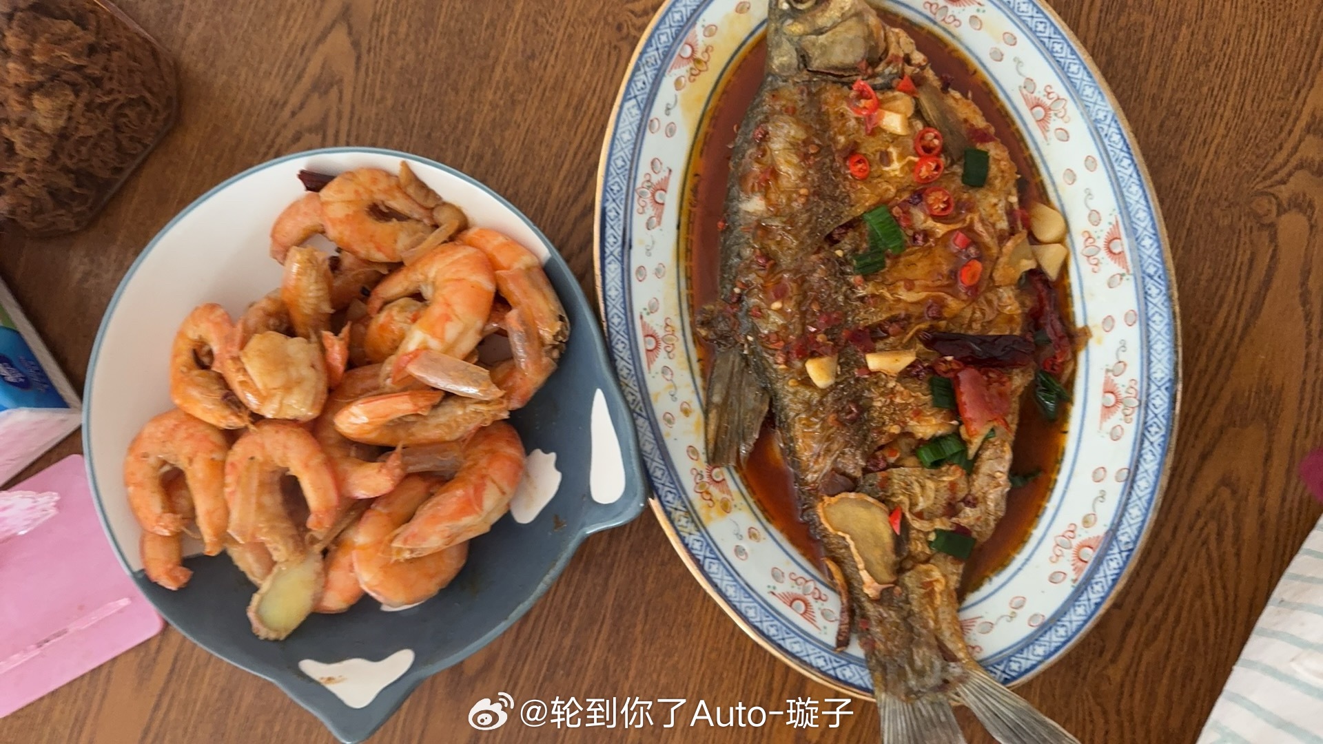 为什么中国人把这么多钱花在吃上大概是因为吃美食的时候是真的快乐🎉