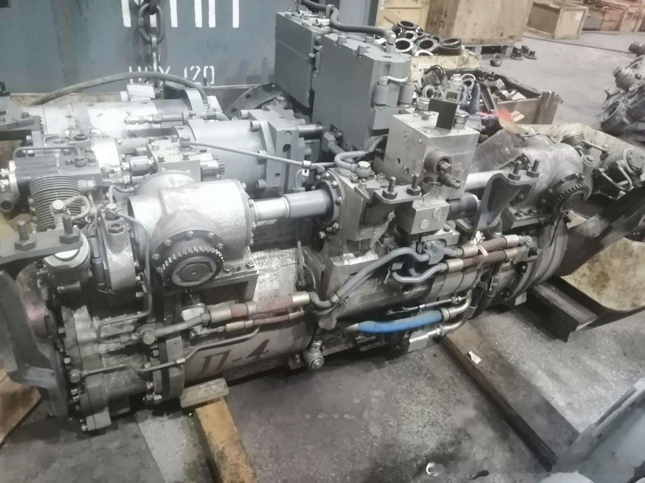 烽火问鼎计划T-14“阿玛塔”主战坦克的传动系统彻底打破了苏系坦克“倒挡慢、操