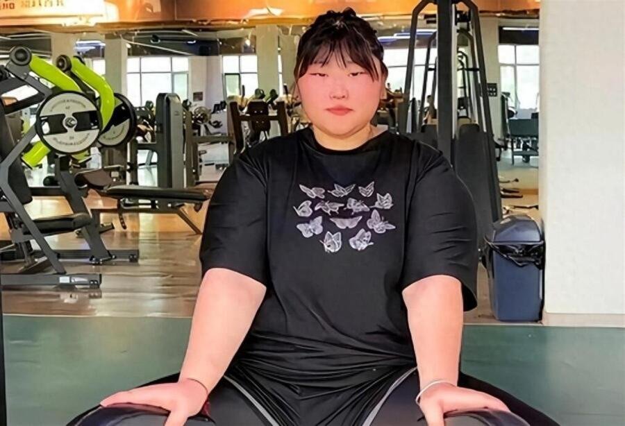 女儿刚结婚就陷入婚变争议，夫妻俩像是陌生人，朱之文要心疼死了