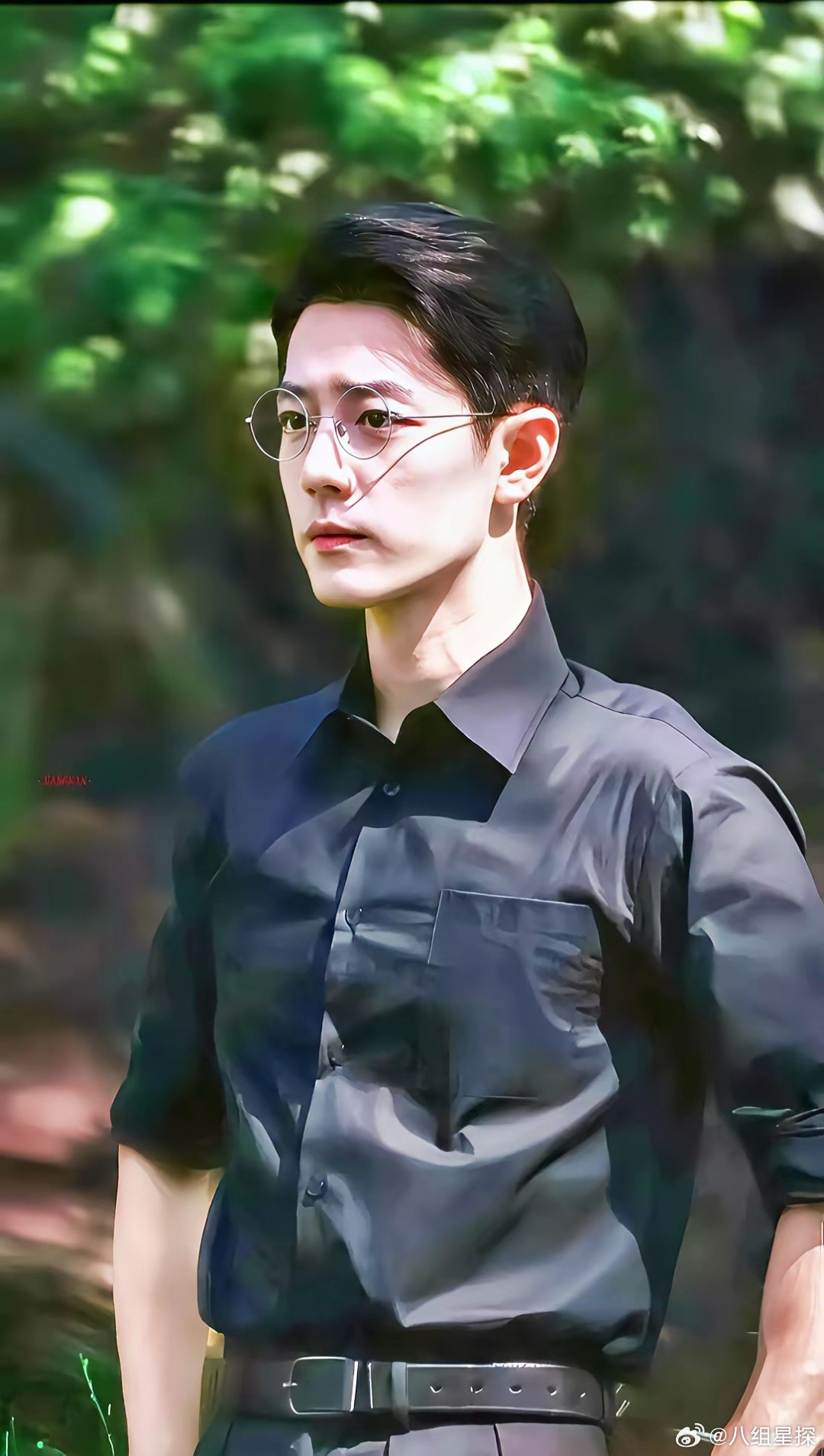 肖战的经纪人​估计已经意识到了，​他虽然是个有才华的艺人，但他存在一个更明显的优