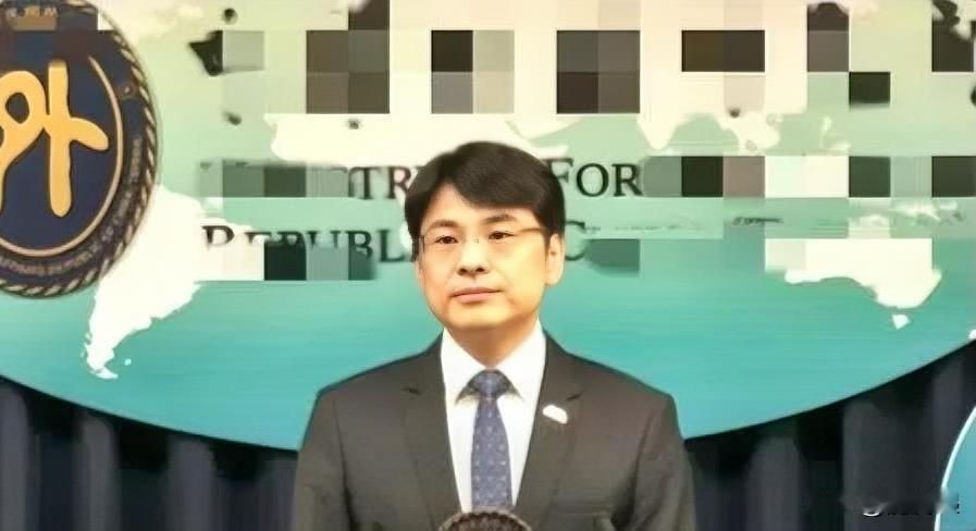台媒9月2日报道，台外事部门发言人萧光伟称：“已再次透过管道要求‘中方’务必确保