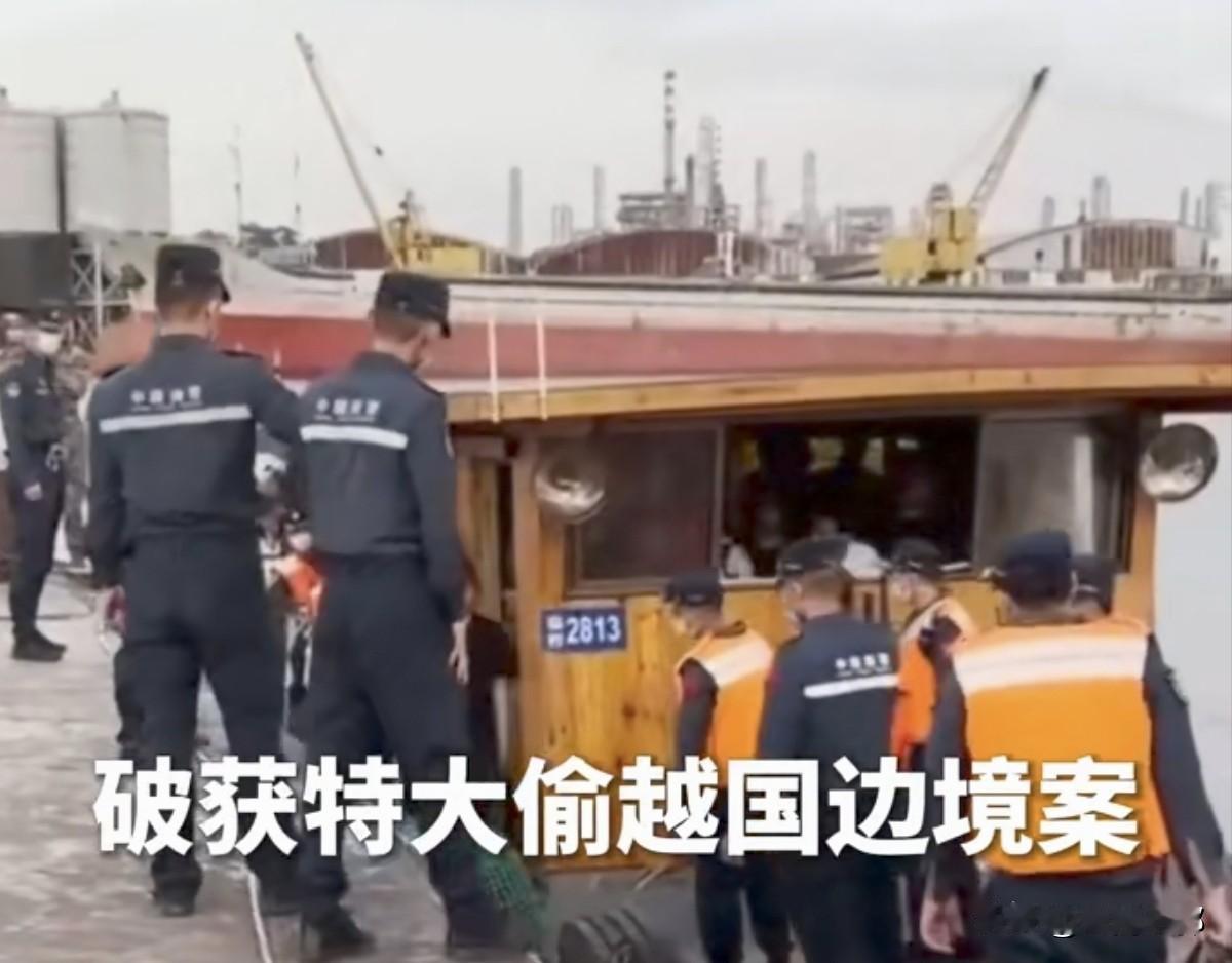 南阳失联的大一男生刘志刚目前还是没有消息，他的母亲跑到云南畹町口岸口岸，并没有找