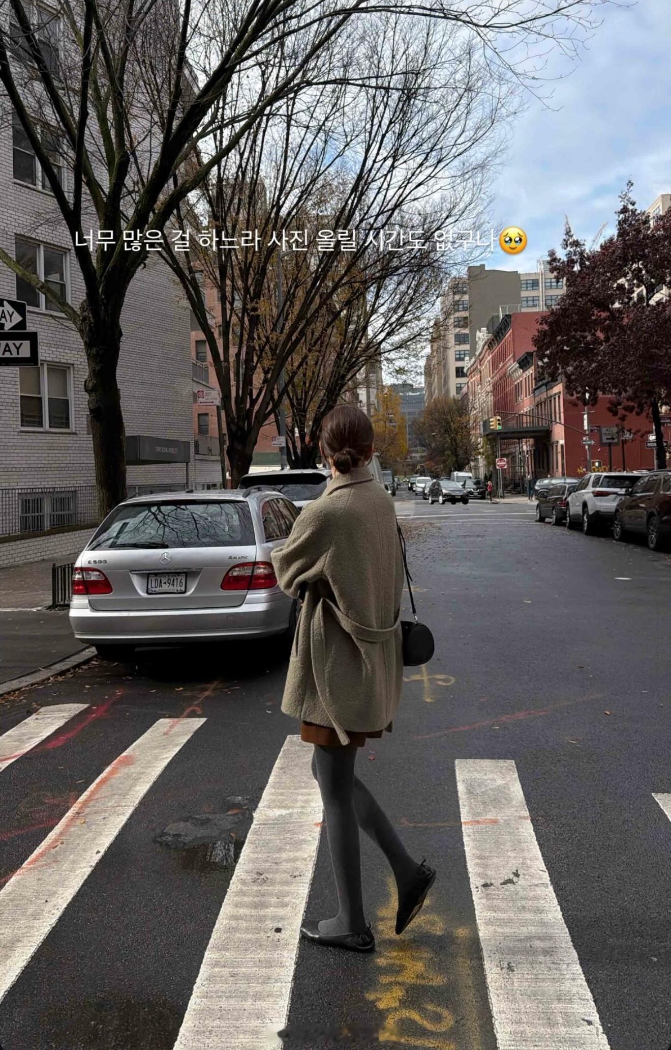 穿搭分享连续更新第2656天韩国时尚女生日常搭配周一又来了韩系穿搭超能新星汇新