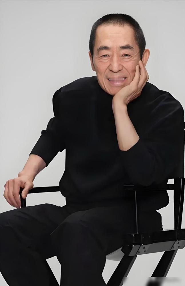 老谋子会不会栽跟头？已经74岁的张艺谋赌上3亿身价，投资自己拍的电影，我感觉这次
