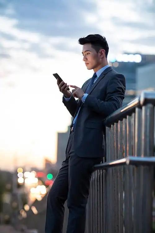 最近有个消息，某东金融旗下的一个小贷公司悄悄注销了。本来这事跟我没啥关系，结果我