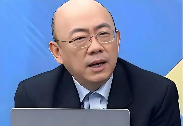 郭正亮曾言：黄岩岛是美国底线，若中国敢填海，美国将直接炸毁？这番话到底是确有其事