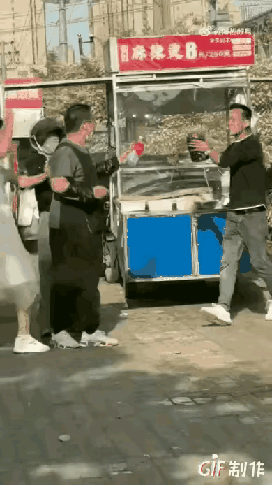 他算不算是今年全社会最成功的男人呢？