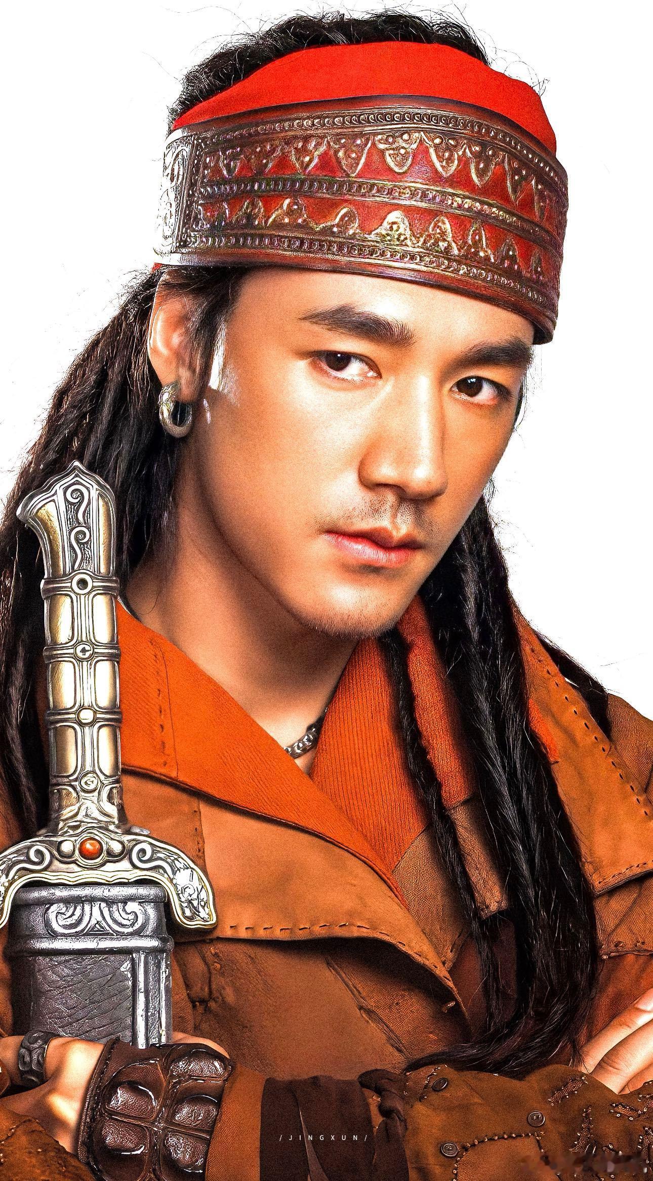 此沙邪恶猫头鹰此沙这个造型直接封神了，猫头鹰的元素和邪恶气质完美融合，暗黑系