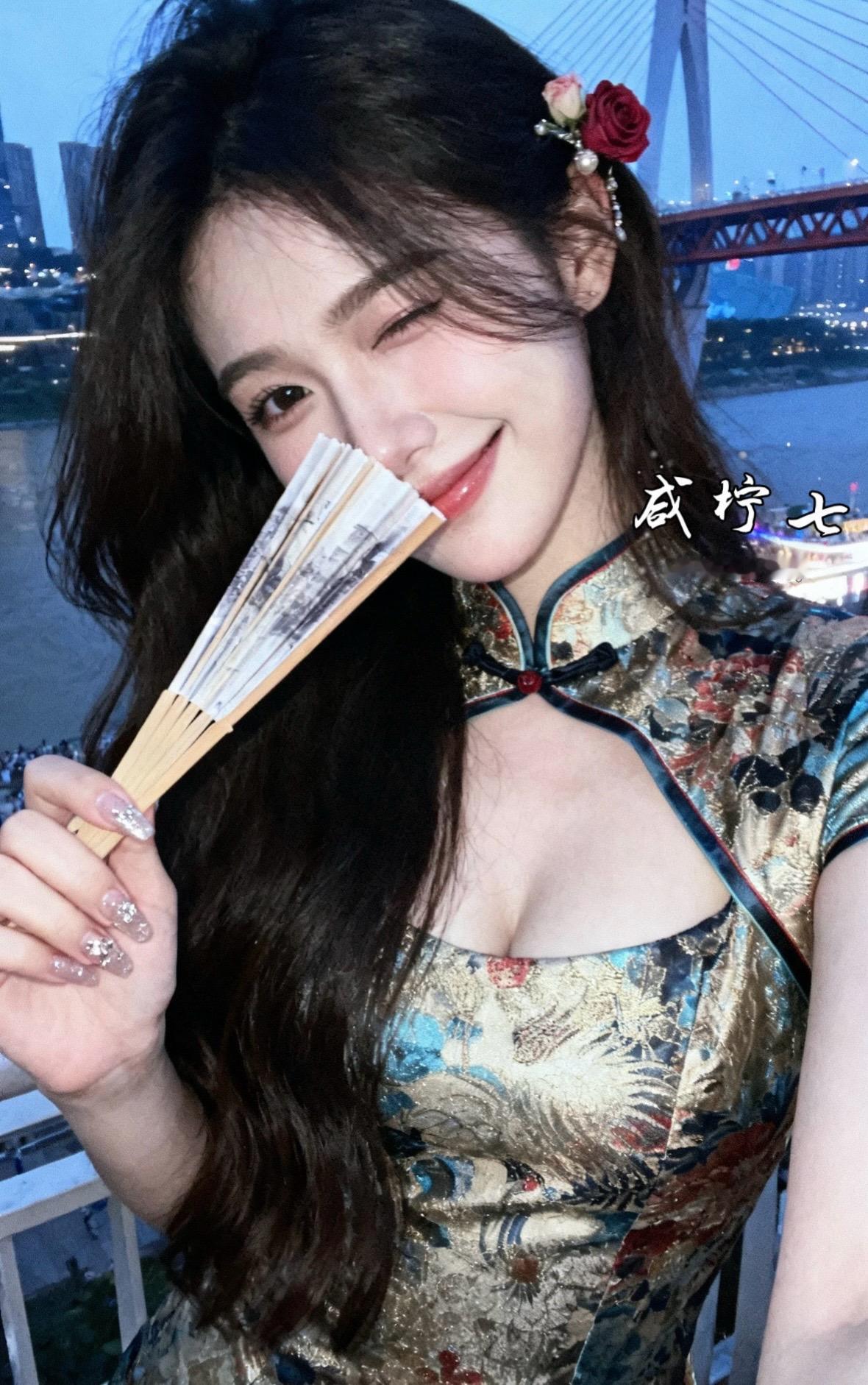 旗袍ootd汉服美女御姐辣妹