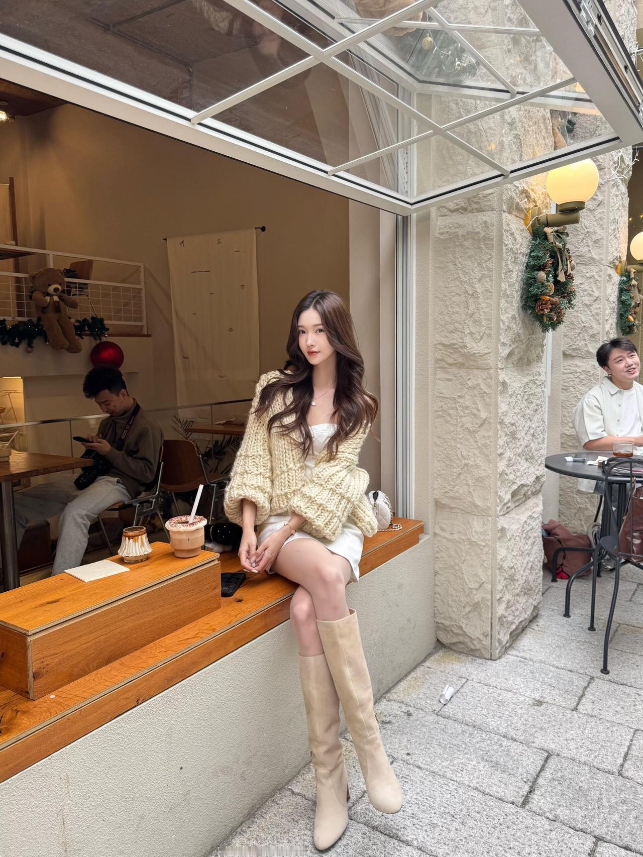 冬天的下午茶🧸໋⋆˚₊☕️‧₊ಎ⋅.˳˳.⋅ॱ˙