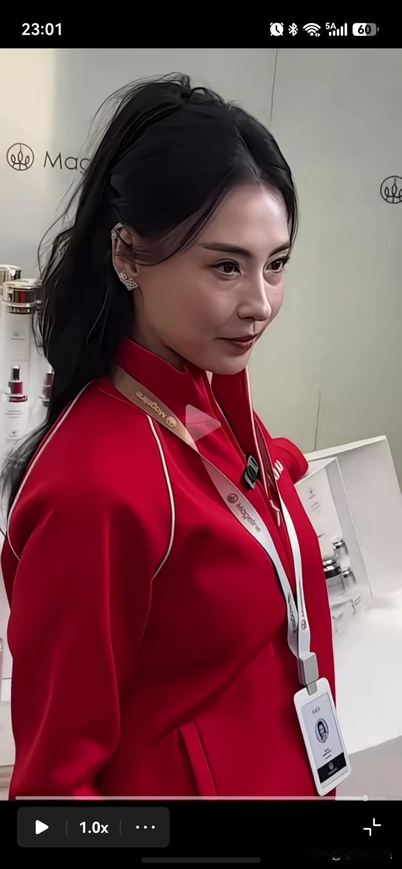 有时候宁愿被美颜滤镜多骗骗！都说“岁月不败美人”，46岁的张柏芝貌似已经离不开