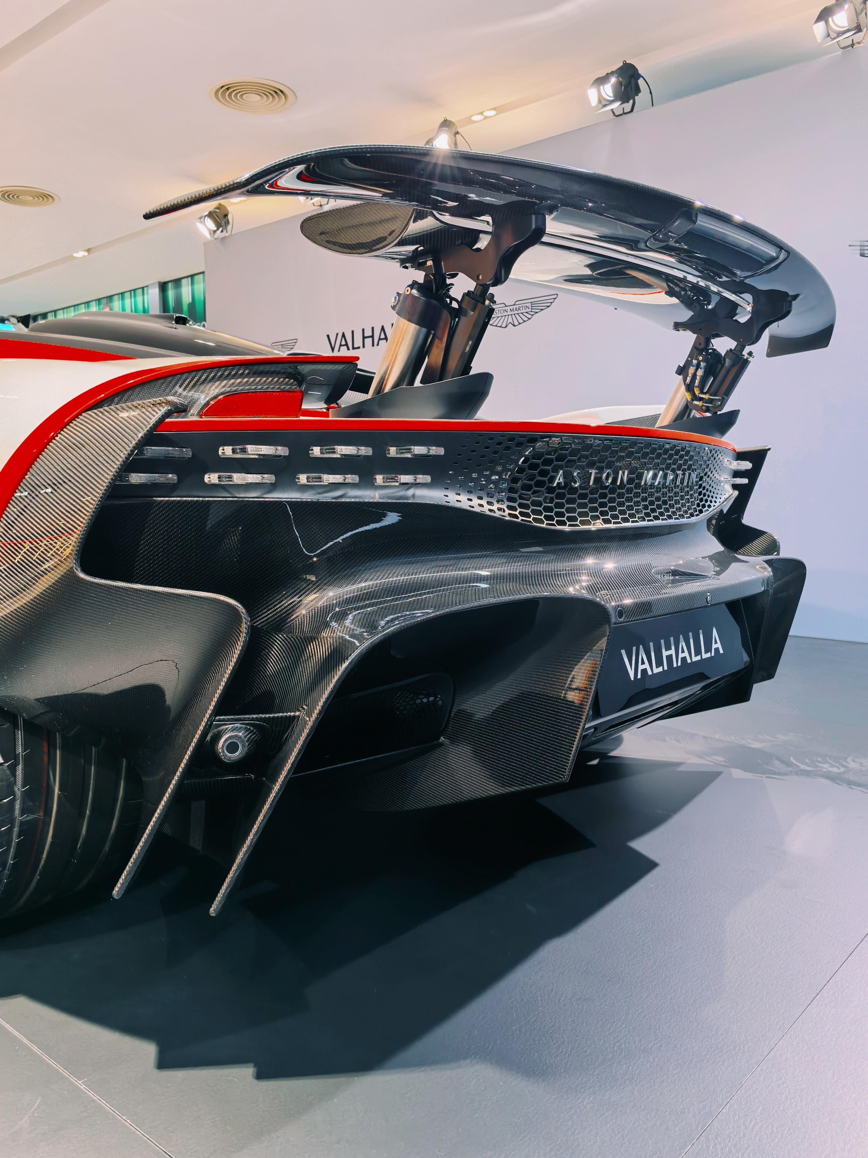 AstonMartinValhalla感受一下阿斯顿马丁Valhalla的