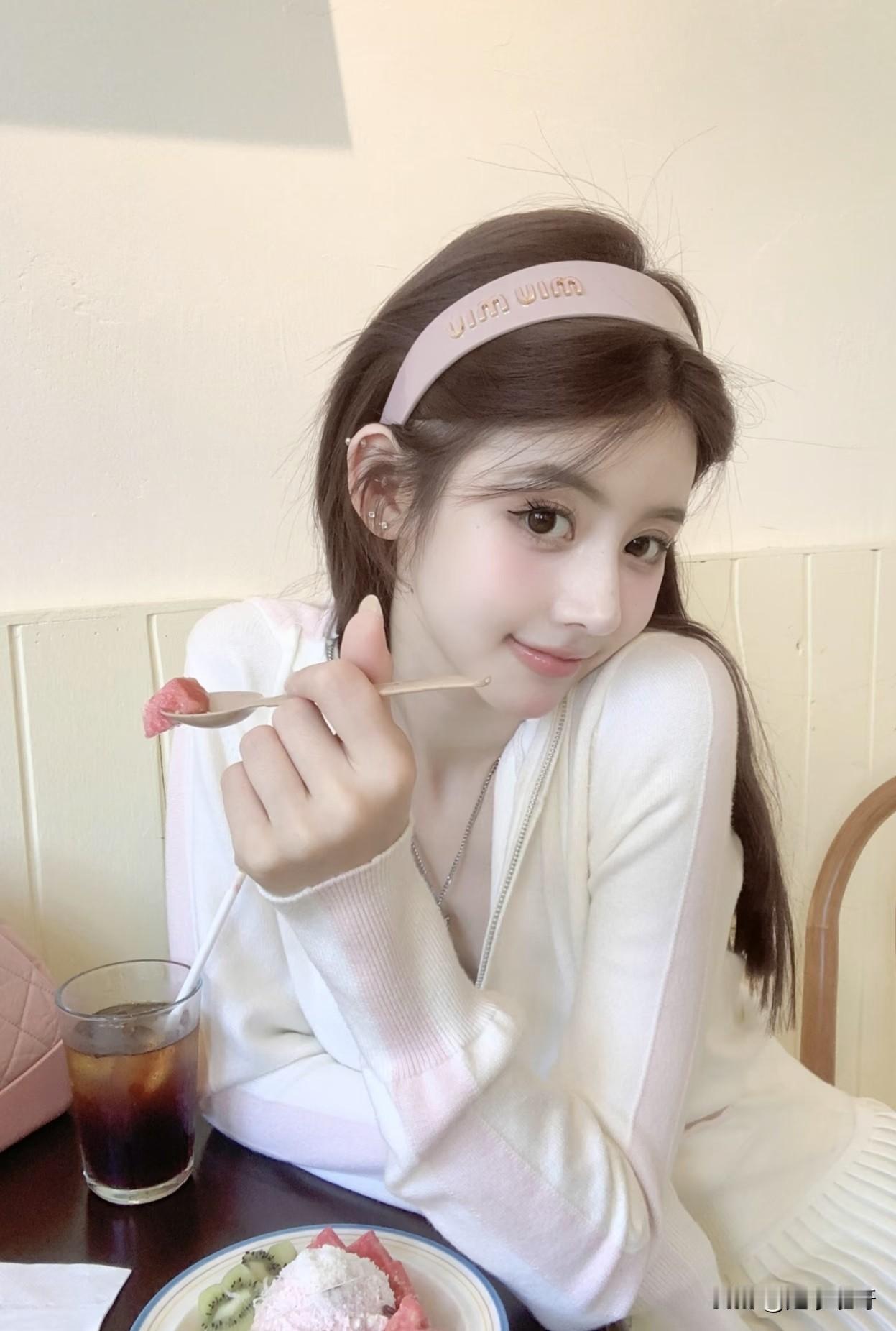 可爱女孩什么样的女生让人过目难忘?