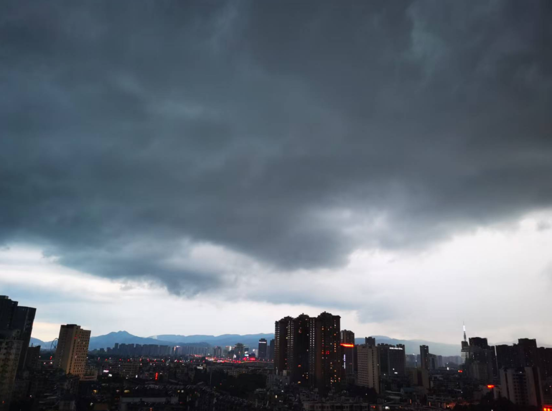 暴雨预警! 新台风今晚起影响云南! 昆明将……