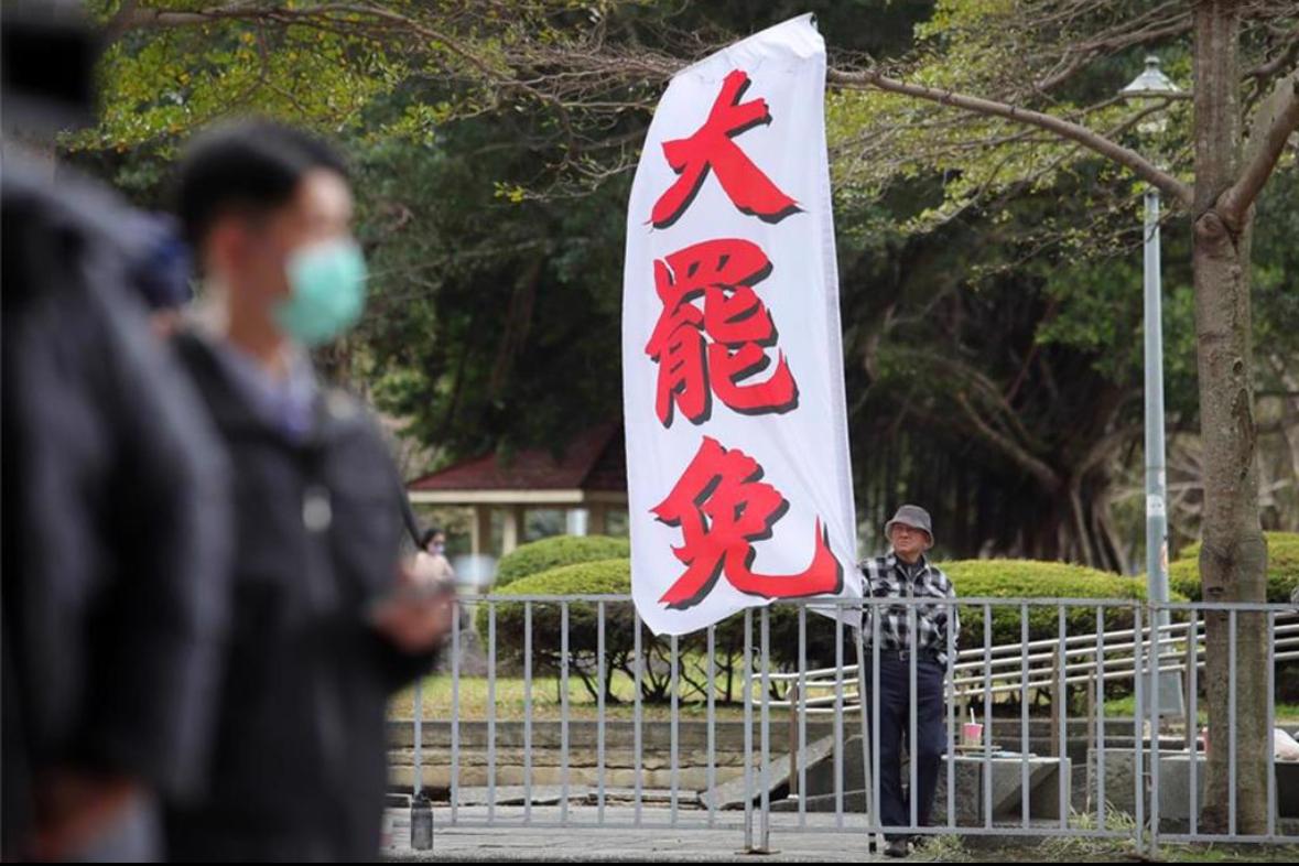 民进党2大咖将卷铺盖走人！大罢免正在岛内愈演愈烈，罢绿团体接连挫败，罢蓝团体气