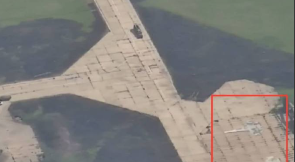 俄军两发<em>伊斯坎德尔</em>-<em>M</em>战术弹道导弹炸毁了5架苏-27战斗机，炸残2架。7月2日，