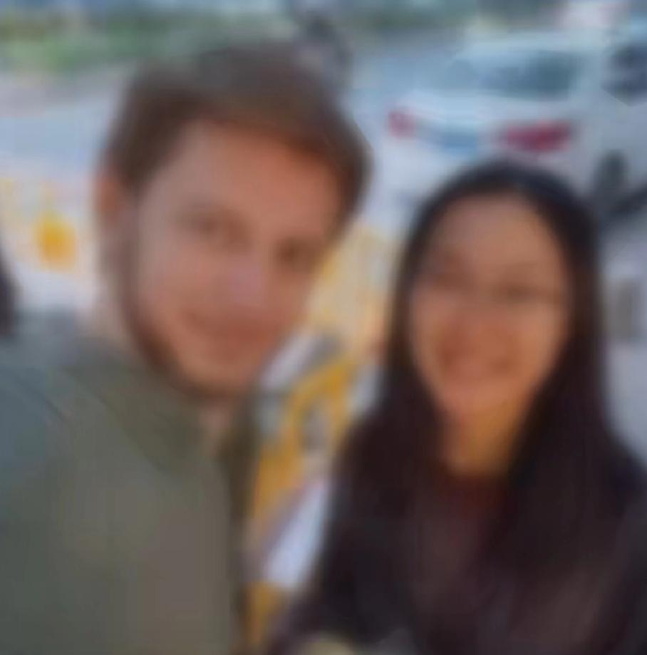 上海姑娘网恋加拿大男友，春节奔现7天，就被几句甜言蜜语迷昏头，前脚刚分开，他竟瞒