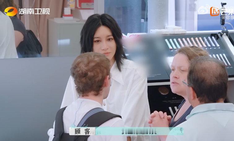 张予曦丁禹兮张予曦的剧火到了法国丁禹兮张予曦的剧在法国圈粉！粉丝跨越山海