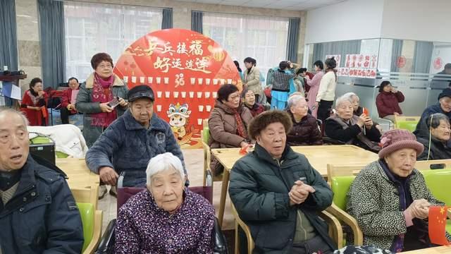 芜湖市开展敬老爱老与红色基因传承活动