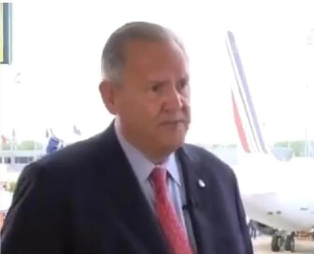 美国军火商雷神公司首席执行官曾在一次闭门会议上直言：“如果你想与中国开战，那你就