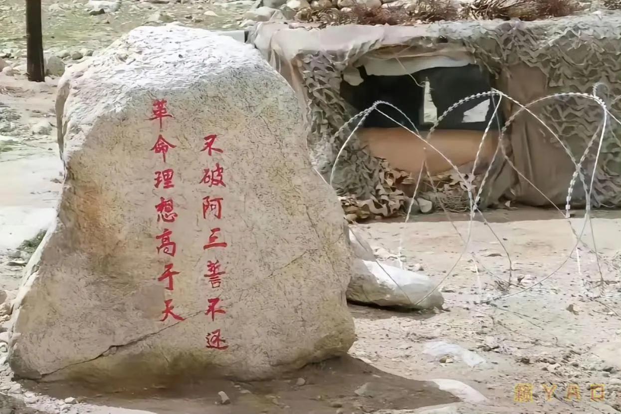 哈哈哈，打到新德里，活捉老莫迪[呲牙笑]