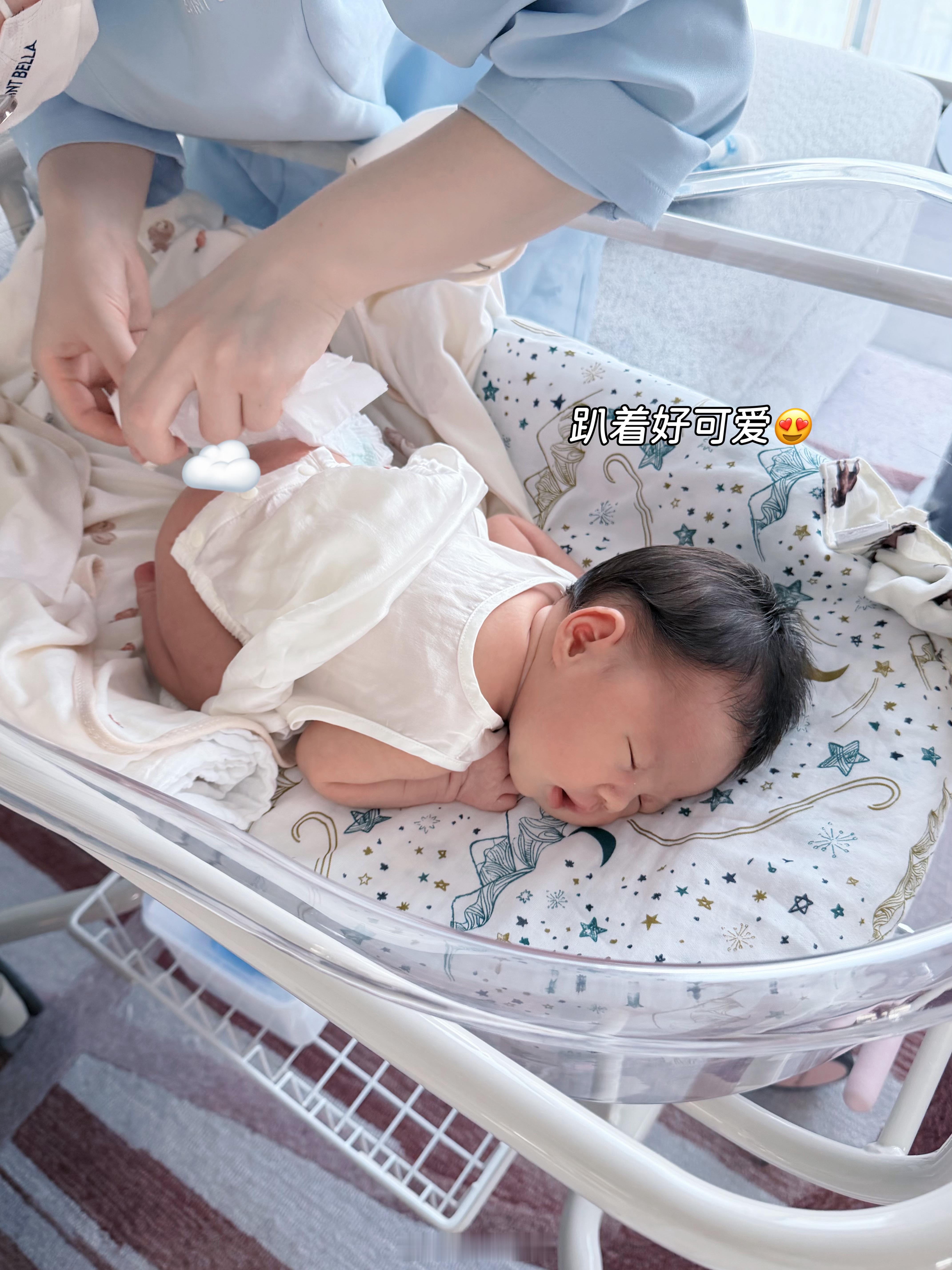 月子plog🤍👼🏻开启充实的月子生活啦！有她之后时间都慢下来了身体慢慢恢复