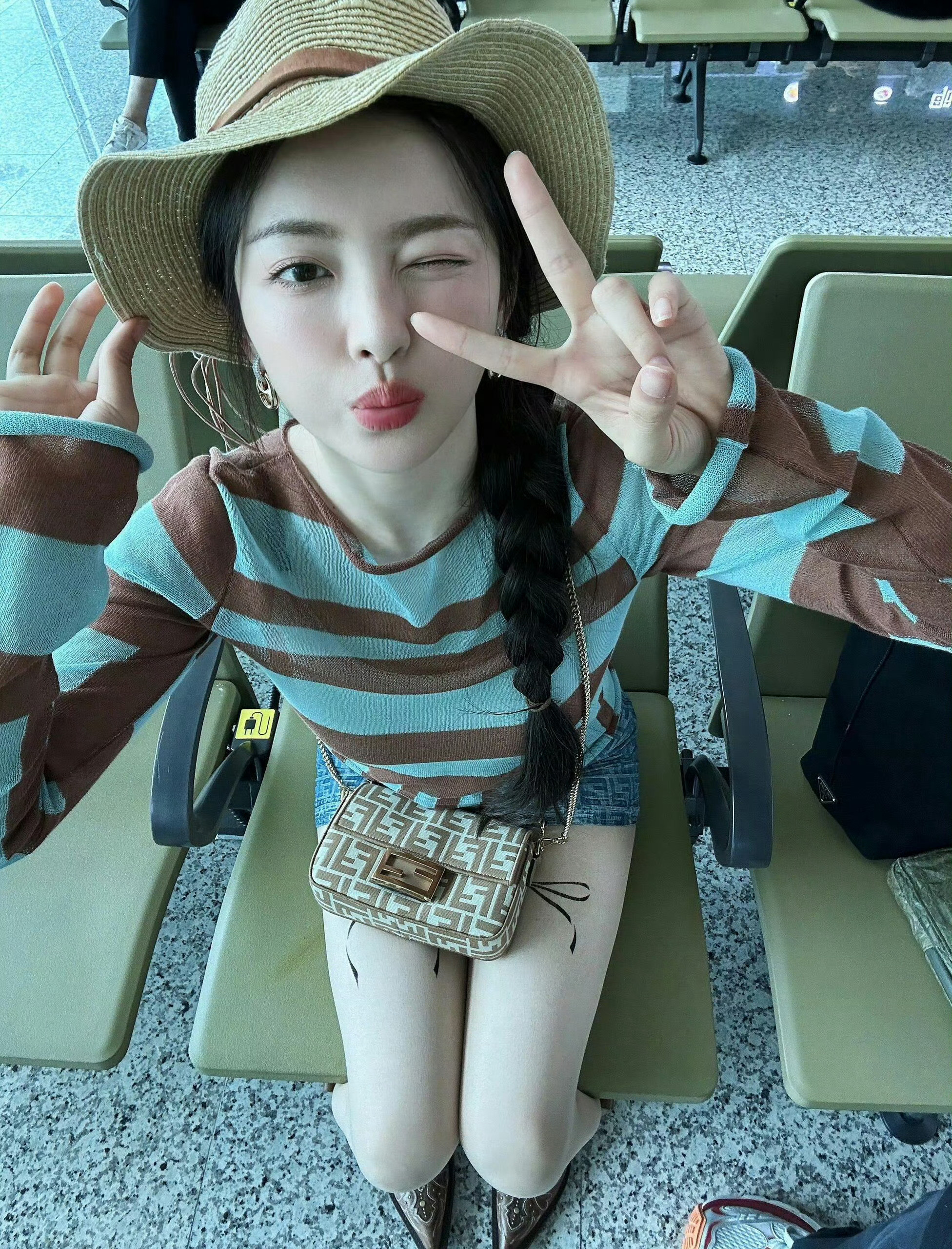 杨超越私服
