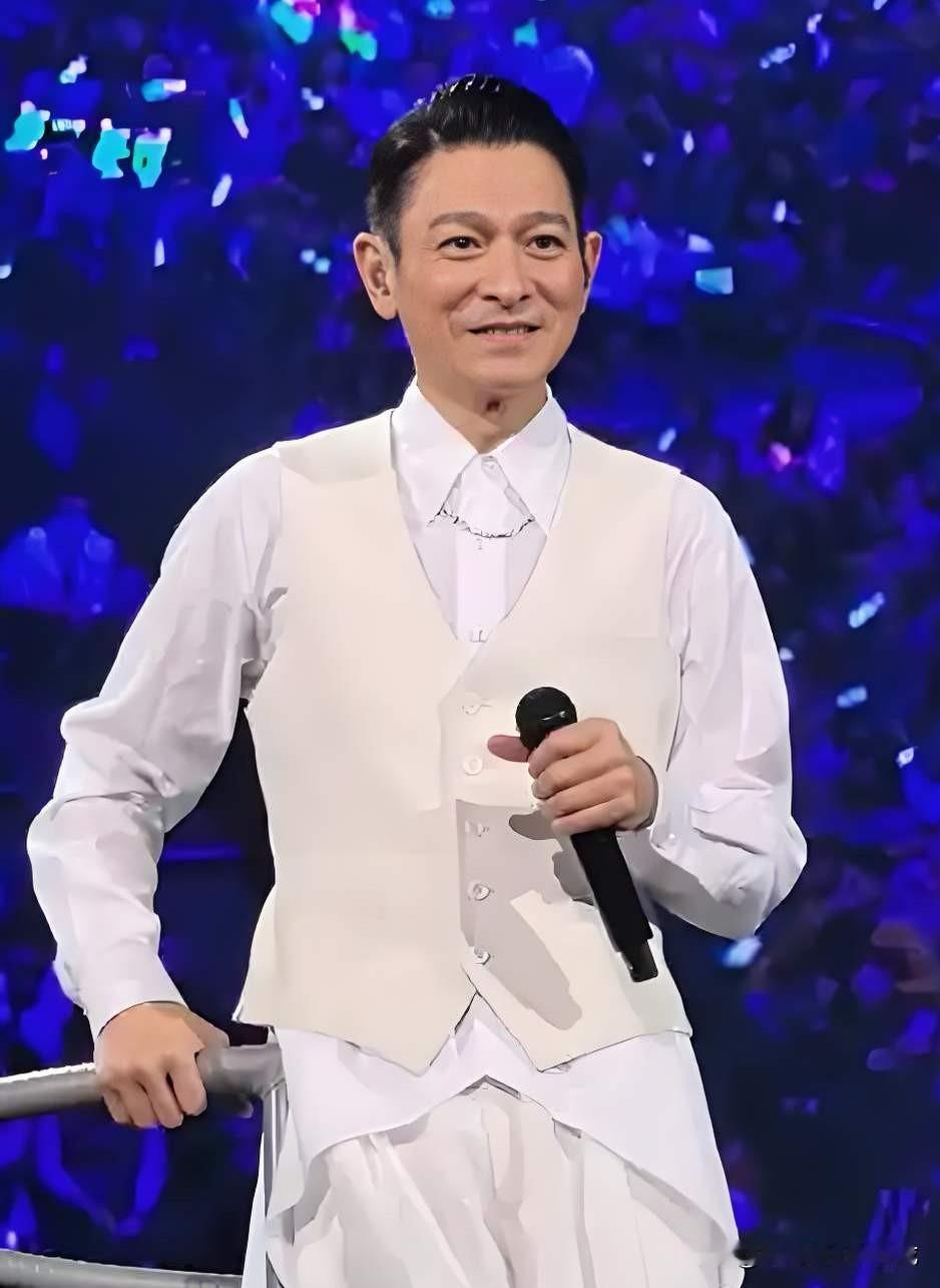 又是刘德华！不是张学友吗？刘德华就是刘德华！