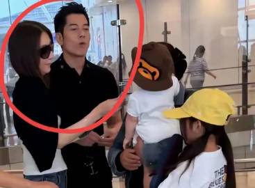 郭富城一家去杭州带上3个女儿4个保姆，网友盯的却是那个管钱的小美