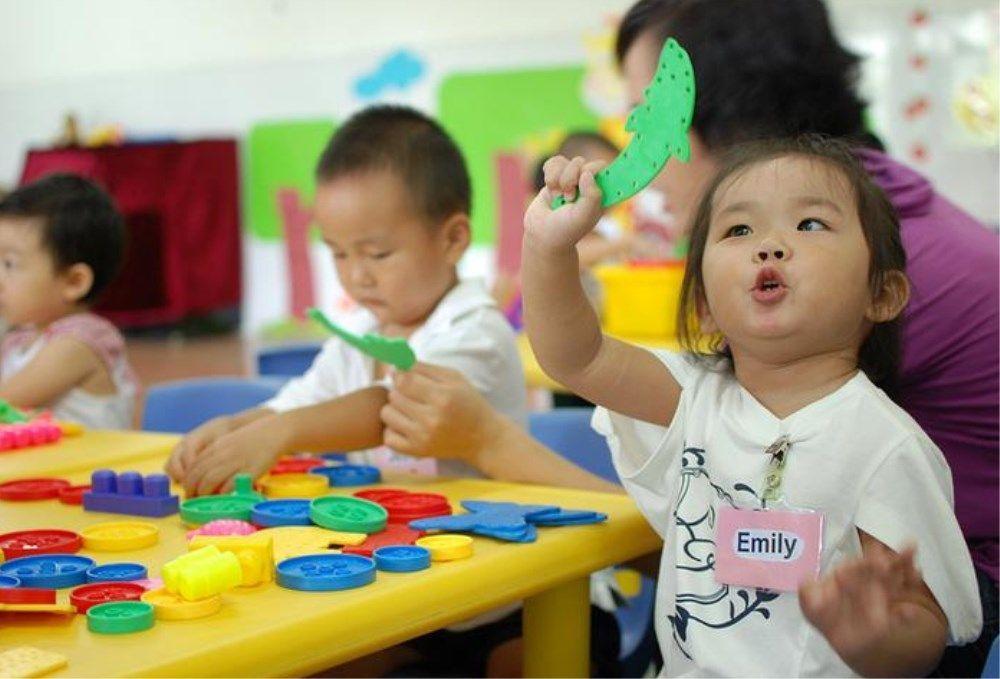 老师更喜欢独生子女还是二胎的小孩? 看完你就知道了