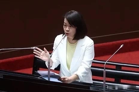 林佳龙叫嚣“台美共管中国”许宇甄：哪来的“迷之自信”！台外事部门负责人