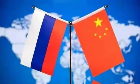 有人问，蒙古要是上午8点宣布加入北约，会怎么样？我跟你说，估计上午10点