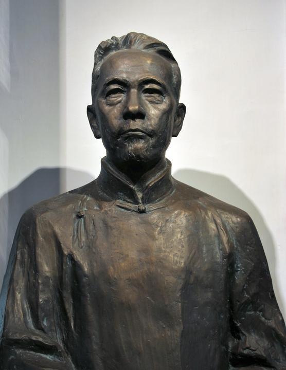 “恪”这个字念什么？“寅”这个字又念什么？陈寅恪这个如雷贯耳的名字三个字我原