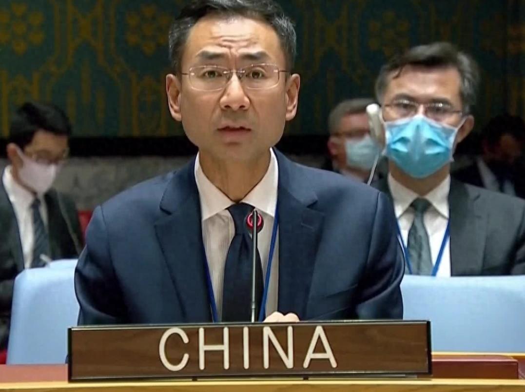 美国动用无耻手段，试图阻挠联大会议，望着空荡的座位，中方怒了纽约联合国总部，
