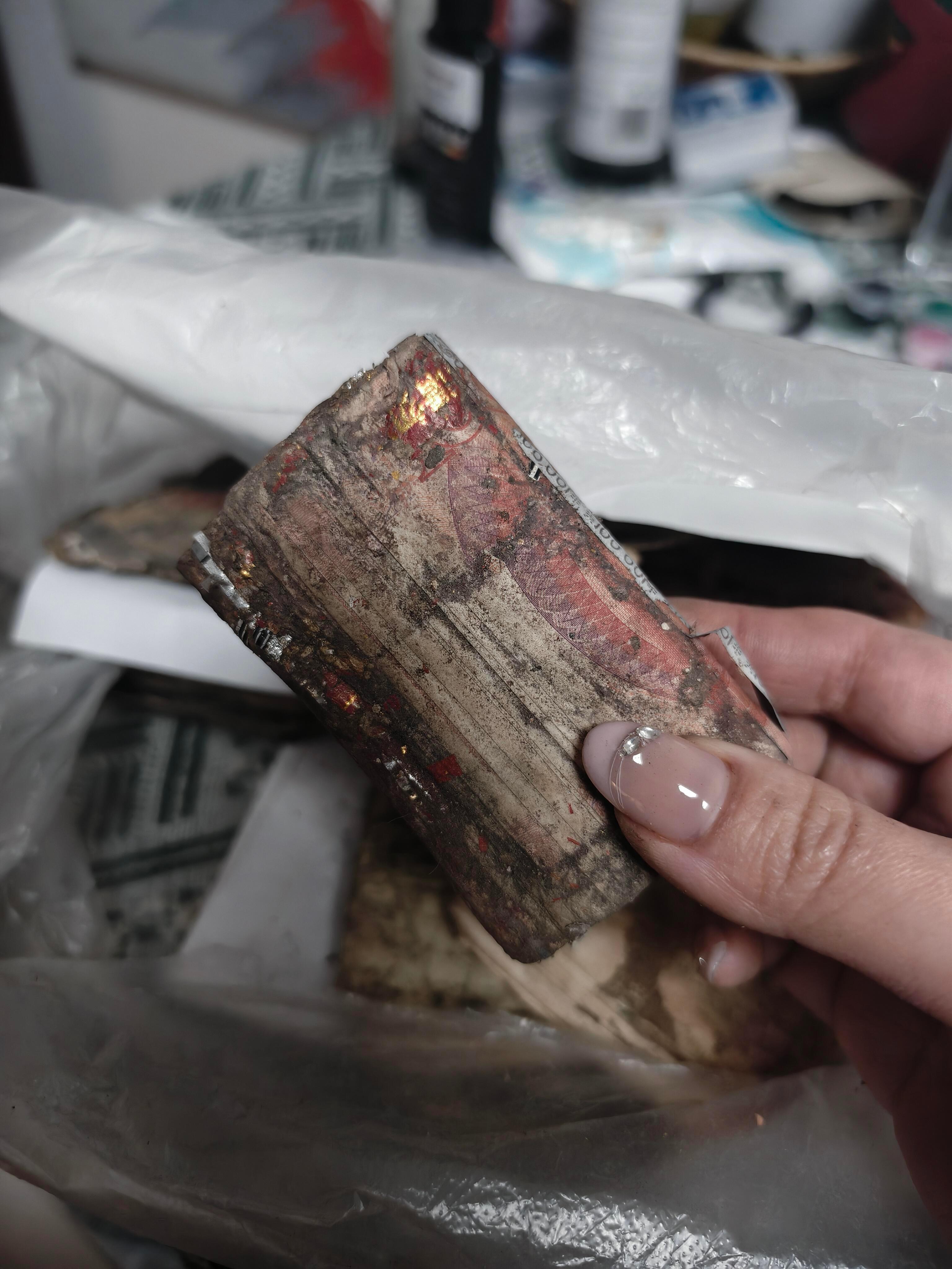 男朋友的爸爸妈妈辛苦攒的钱