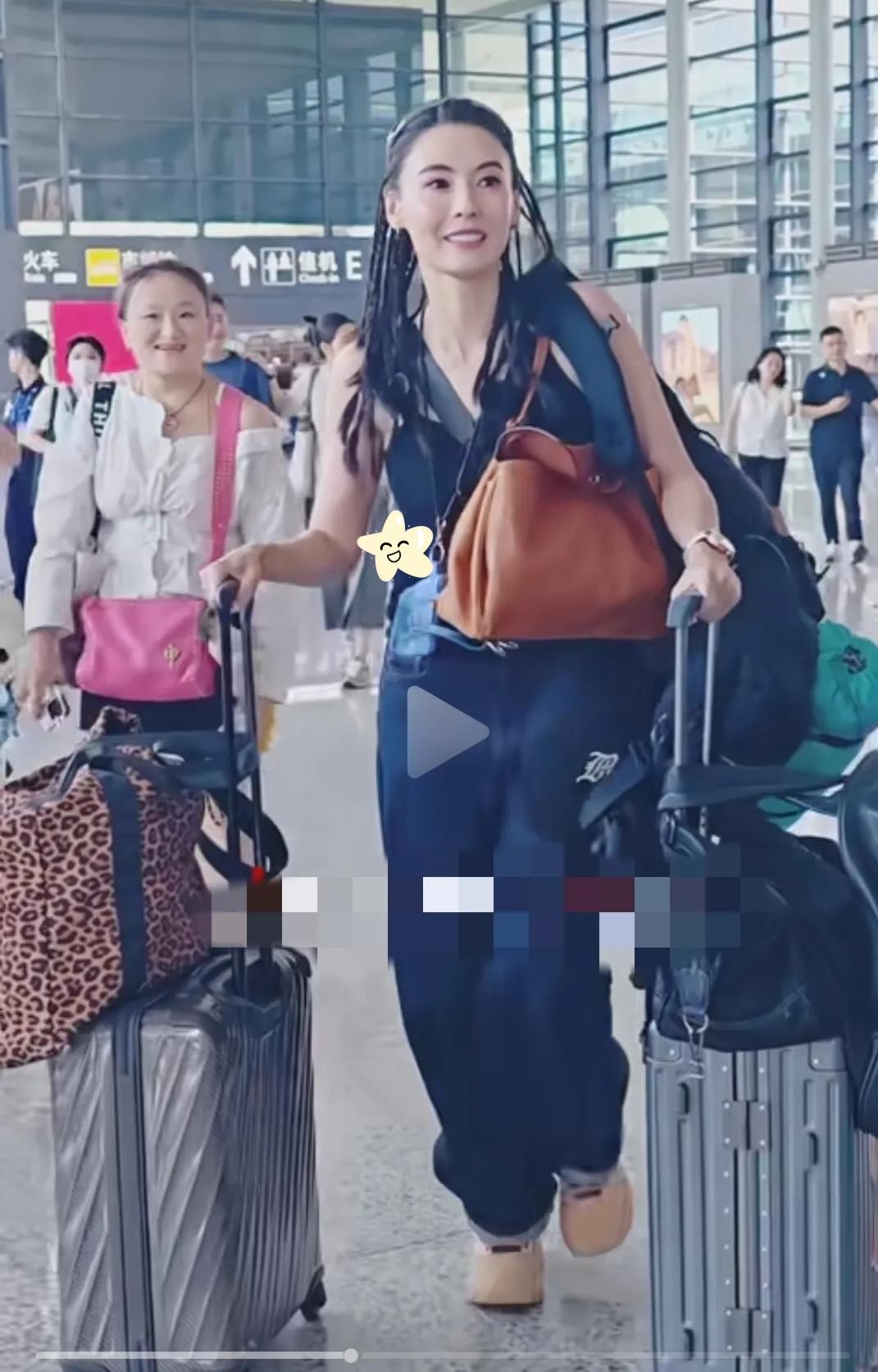 谢霆锋真该看看,46岁张柏芝凭什么让全网夸到沸腾?谁能想