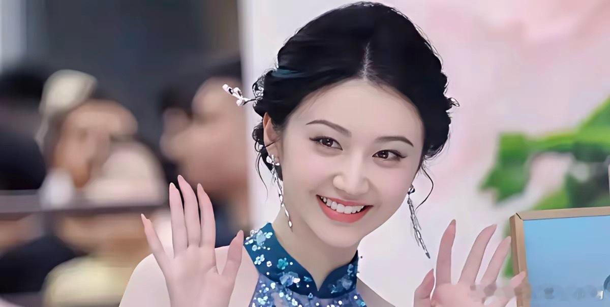 我有种不祥的预感，​景甜这次，​怕是不好收场了。​不是因为那3000多万，是因为对方找的是张起淮。​