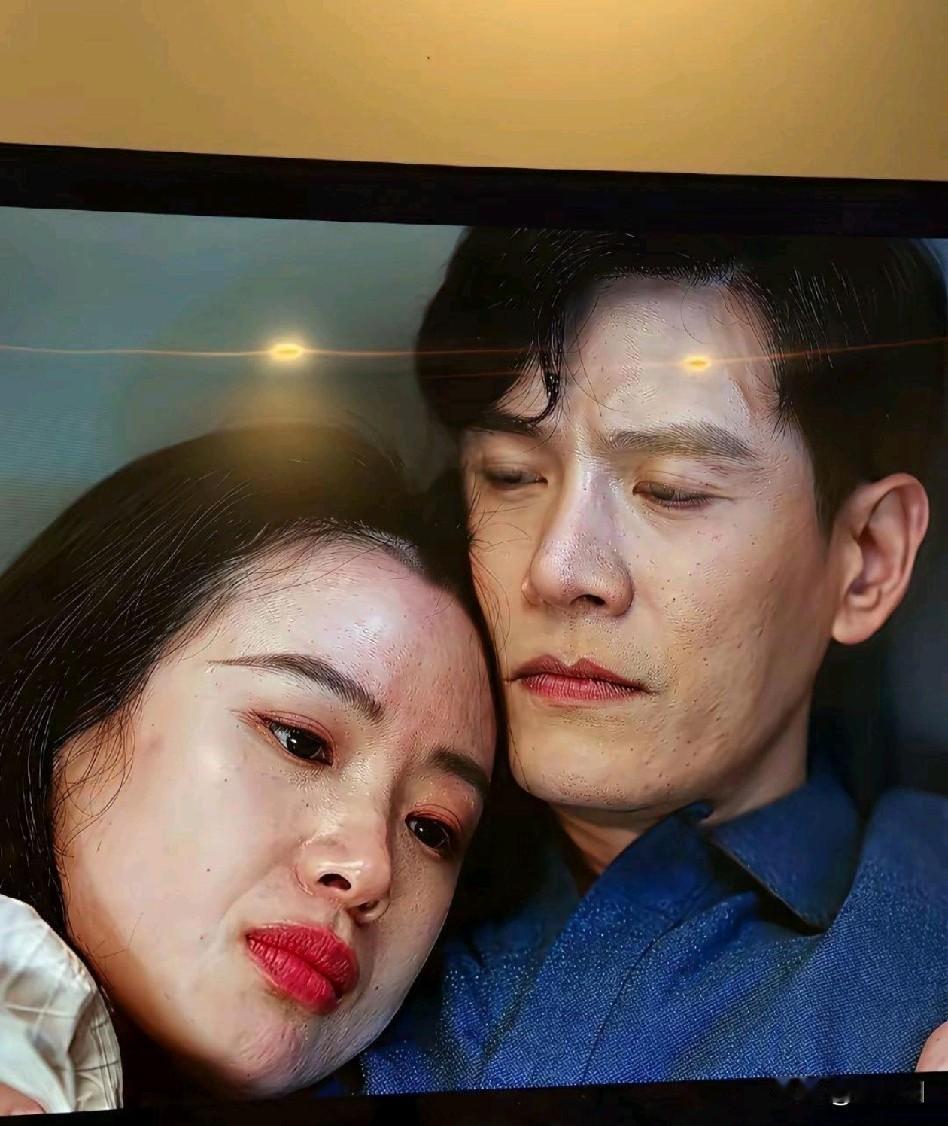 事实证明买电视不能买高清的，高清画质让演员的妆容瑕疵、面部状态或演技痕迹无处遁形