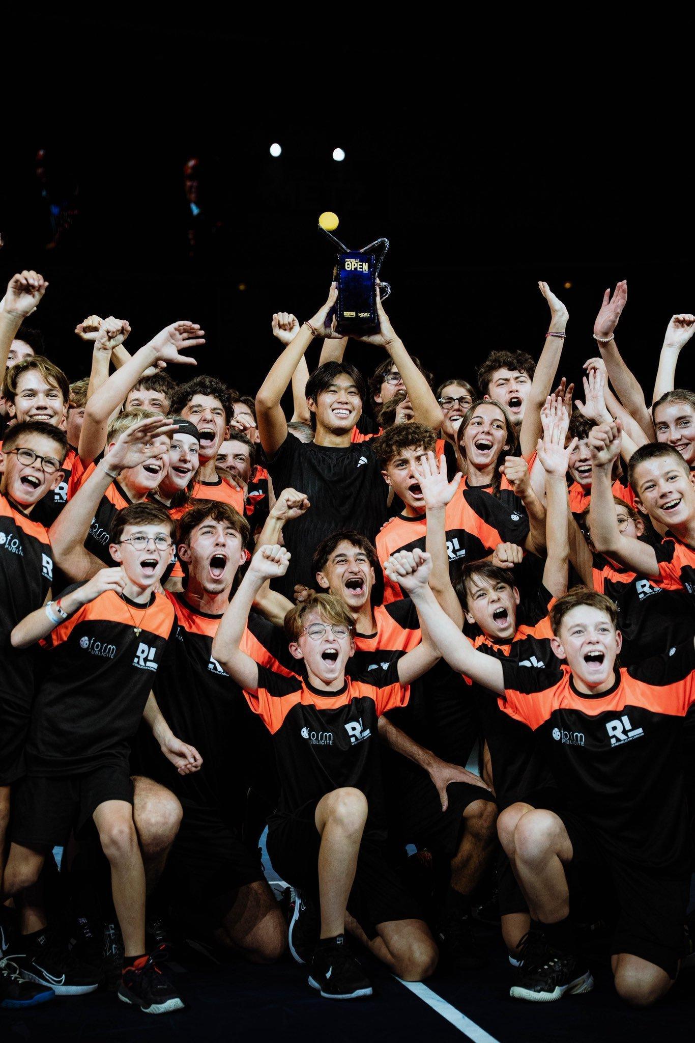 梅总高度赞扬勒纳·钱和丰塞卡：“我不认为勒纳·钱在哪些环节要比丰塞卡出色。他们都