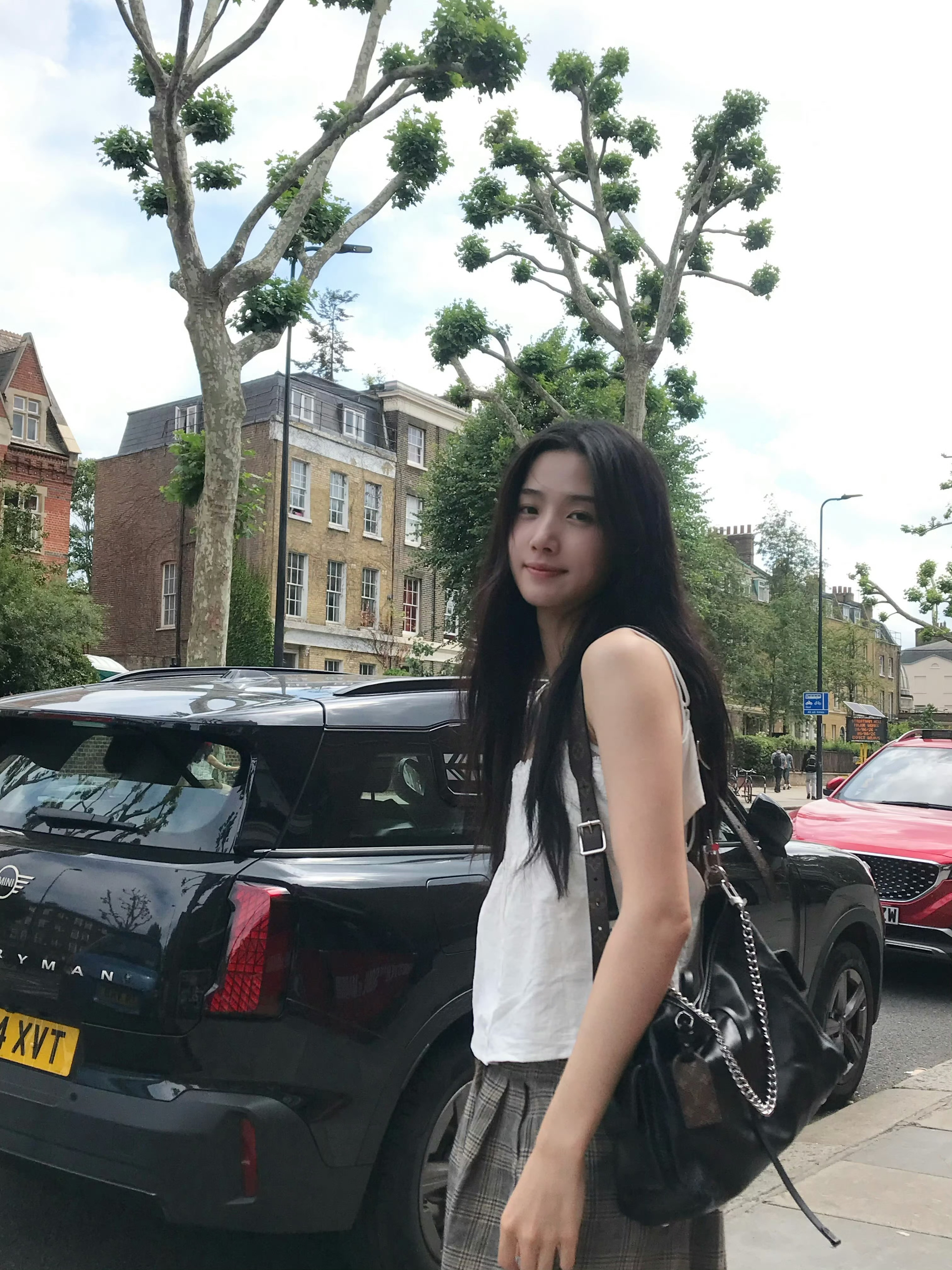 卢昱晓曾经想当医生晓晓虽然没有当医生但是她像医生一样一直帮助着她人超级好的