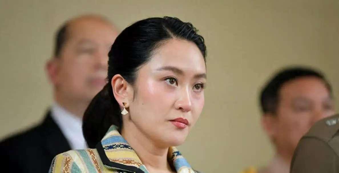为什么佩通坦解职后，泰国新总理将于9月3日前后选出？关于佩通坦的职务变动，确切