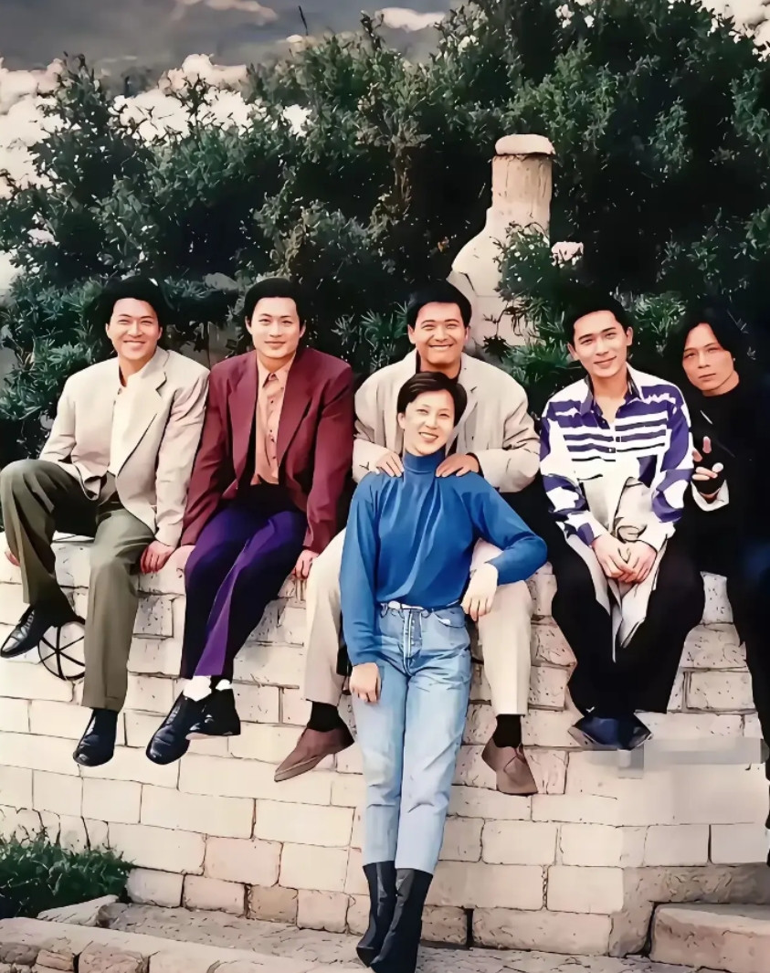 能认出来四个，应该都不年轻了吧？