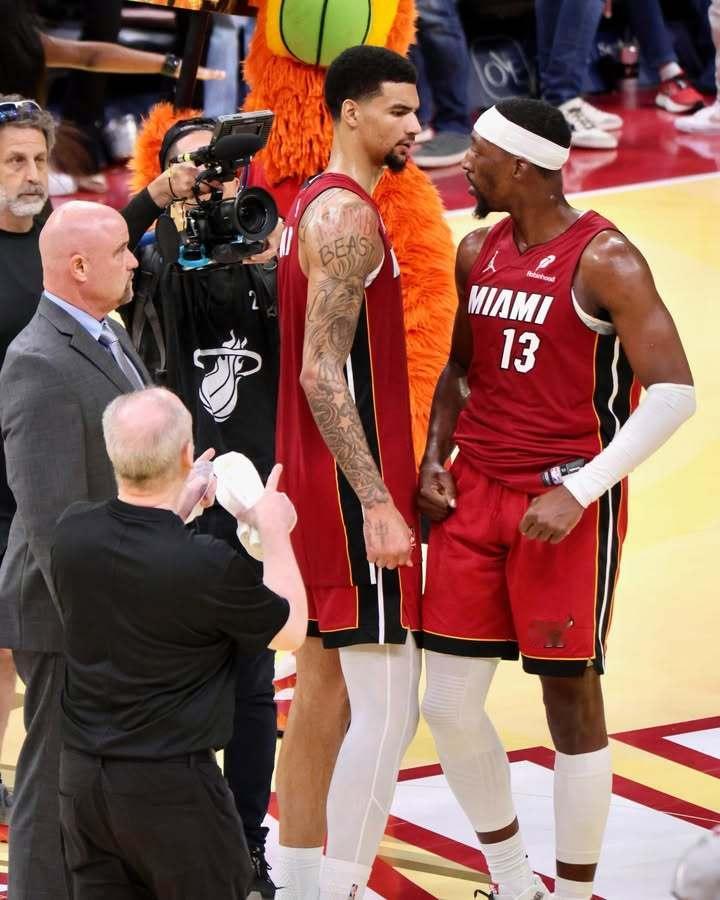 AnthonyChiang：本赛季阿德巴约和韦尔一起上场的98分钟里，热火队每