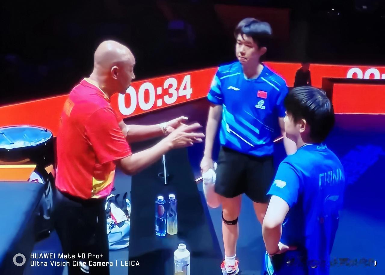 三个冠军丢了两个，创国乒史上第一。至少有三个原因：代表当世最高水平的世乒联年终